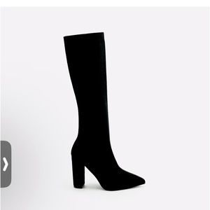 NWB Sock Boots by MOUSSE FIT Women Pointed Toe
Brand New!!!!!!